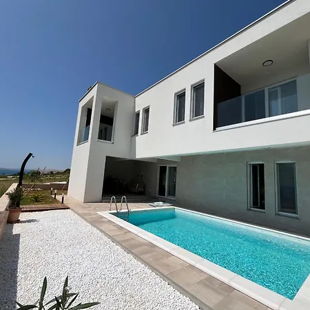 וילה Vanda רטינה
